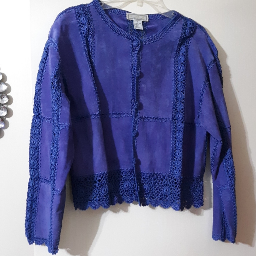 Purple sued Jacket